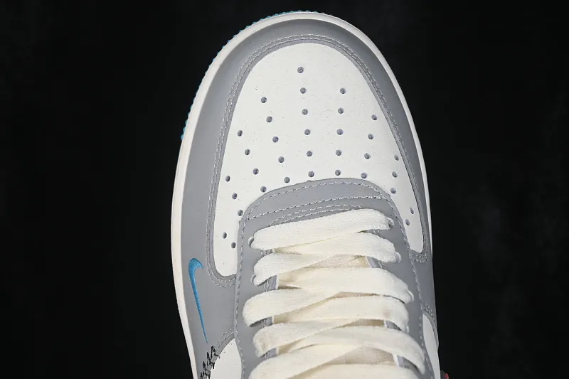 All categories Nk Air Force 1 Air Force series Nk Air Force 1 Low Air Force low-top Nike Air Force 1'07 Low "Ice Island Prelude" Hand-painted graffiti Ice Island Prelude Air Force One low-top casual sneakers LJ8822-616
